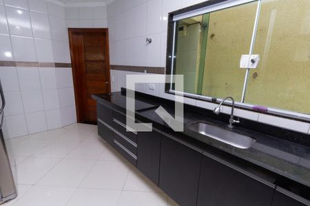 Casa à venda com 96m², 3 quartos e 2 vagasCozinha