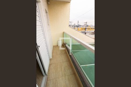 Casa à venda com 96m², 3 quartos e 2 vagasVaranda