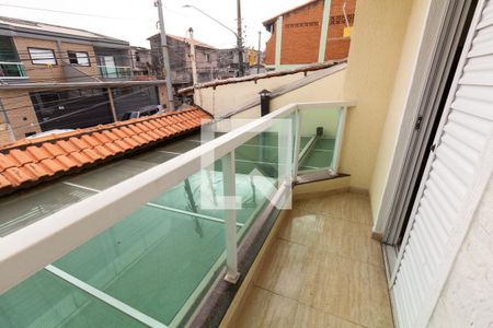 Casa à venda com 96m², 3 quartos e 2 vagasVaranda