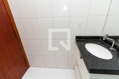 Casa à venda com 96m², 3 quartos e 2 vagasBanheiro 2