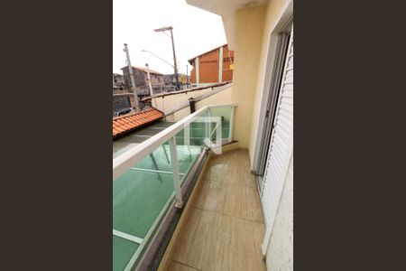 Casa à venda com 96m², 3 quartos e 2 vagasVaranda