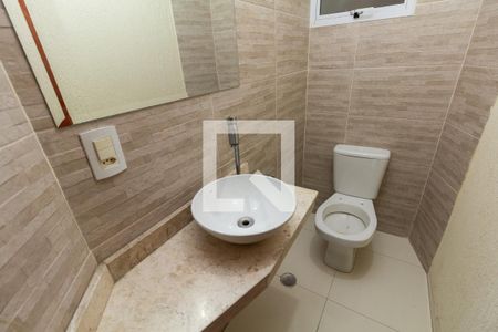 Casa à venda com 96m², 3 quartos e 2 vagasBanheiro 3