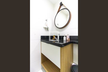 Apartamento à venda com 50m², 2 quartos e 1 vaga Apartamento à venda com 50m², 2 quartos e 1 vagaBanheiro Social