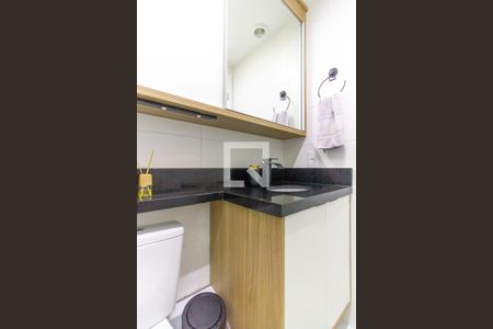 Apartamento à venda com 50m², 2 quartos e 1 vaga Apartamento à venda com 50m², 2 quartos e 1 vagaBanheiro da Suíte