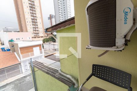 Casa à venda com 137m², 2 quartos e 2 vagas Casa à venda com 137m², 2 quartos e 2 vagasVaranda