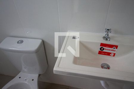 Apartamento para alugar com 39m², 2 quartos e sem vagaBanheiro