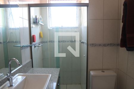 Apartamento à venda com 68m², 2 quartos e 2 vagasBanheiro Social