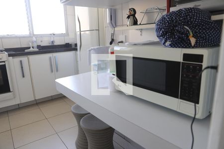 Apartamento à venda com 68m², 2 quartos e 2 vagasCozinha