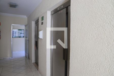 Apartamento à venda com 68m², 2 quartos e 2 vagasElevador