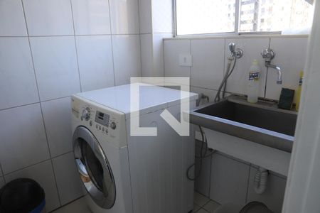 Apartamento à venda com 68m², 2 quartos e 2 vagasÁrea de Serviço