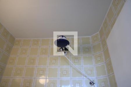 Apartamento à venda com 68m², 2 quartos e 2 vagasBanheiro de Serviço