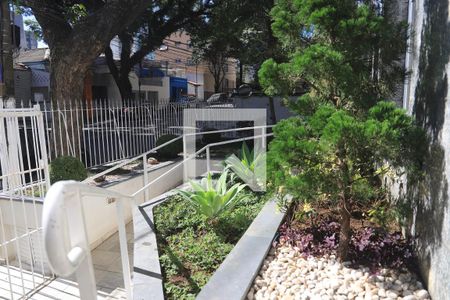 Apartamento à venda com 68m², 2 quartos e 2 vagasEntrada