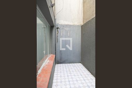 Apartamento à venda com 45m², 1 quarto e sem vaga Apartamento à venda com 45m², 1 quarto e sem vagaVaranda