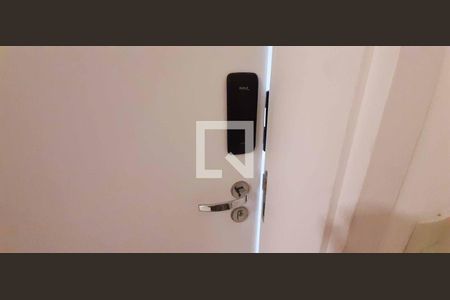 Fechadura Eletrônica de apartamento para alugar com 2 quartos, 78m² em Continental, Osasco