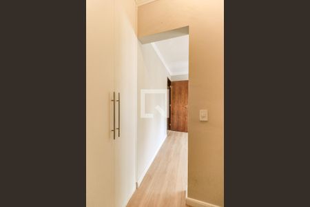 Apartamento à venda com 92m², 3 quartos e 1 vaga Apartamento à venda com 92m², 3 quartos e 1 vagaCloset da Suíte