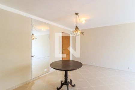 Apartamento à venda com 92m², 3 quartos e 1 vaga Apartamento à venda com 92m², 3 quartos e 1 vagaSala