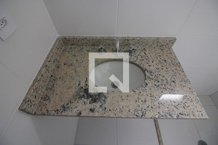 Apartamento à venda com 75m², 3 quartos e 2 vagasQuarto 1 - Suíte Banheiro 