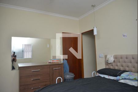 Quarto 1 de casa à venda com 4 quartos, 150m² em Jardim das Maravilhas, Santo André