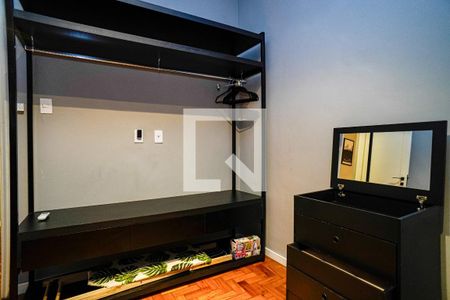 Quarto 1 de apartamento à venda com 1 quarto, 50m² em Centro, Niterói