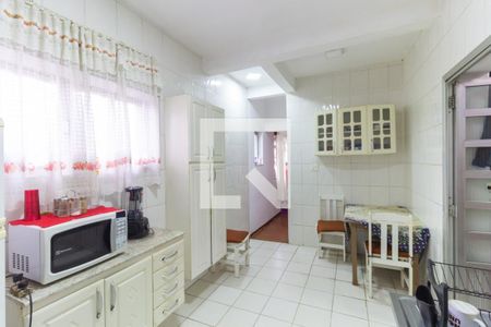 Casa à venda com 100m², 2 quartos e sem vaga Casa à venda com 100m², 2 quartos e sem vagaCozinha