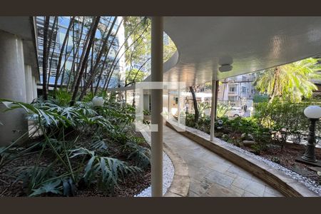 Área comum de apartamento para alugar com 3 quartos, 157m² em Cerqueira César, São Paulo