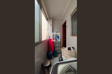 Apartamento à venda com 60m², 1 quarto e 1 vagaÁrea de Serviço