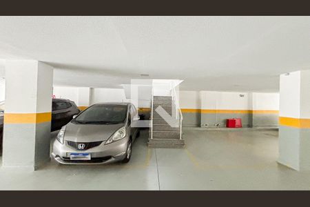 Apartamento à venda com 100m², 2 quartos e 1 vagaGaragem