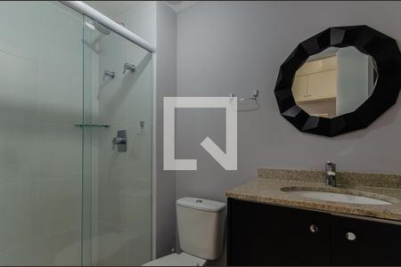 Banheiro de kitnet/studio para alugar com 1 quarto, 26m² em Sé, São Paulo