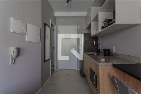 Cozinha de kitnet/studio para alugar com 1 quarto, 26m² em Sé, São Paulo