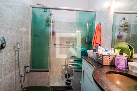 Casa de condomínio à venda com 450m², 4 quartos e 2 vagasBanheiro da Quarto 3