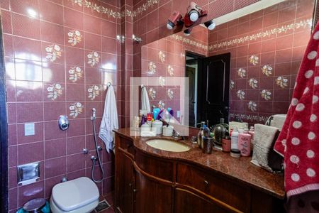 Casa de condomínio à venda com 450m², 4 quartos e 2 vagasBanheiro Quarto 2