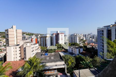 Casa de condomínio à venda com 450m², 4 quartos e 2 vagasvista Quarto 3
