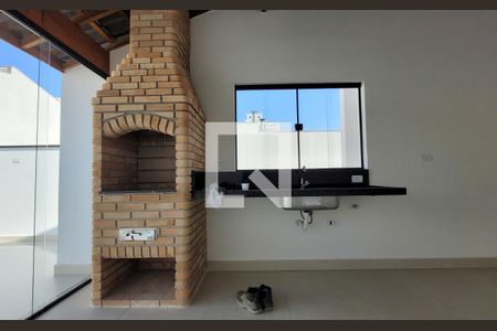 Apartamento à venda com 100m², 2 quartos e 2 vagasCobertura