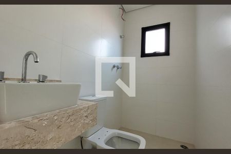Apartamento à venda com 100m², 2 quartos e 2 vagasBanheiro social 