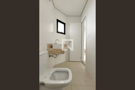 Apartamento à venda com 100m², 2 quartos e 2 vagasBanheiro da suíte