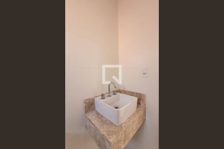 Apartamento à venda com 100m², 2 quartos e 2 vagasBanheiro 1