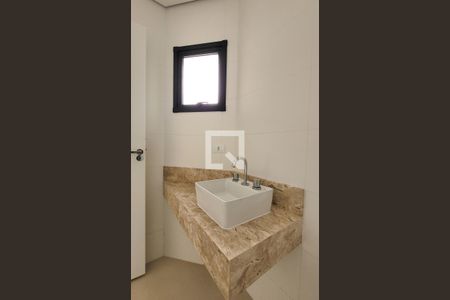 Apartamento à venda com 50m², 2 quartos e 2 vagas Apartamento à venda com 50m², 2 quartos e 2 vagasBanheiro da suíte