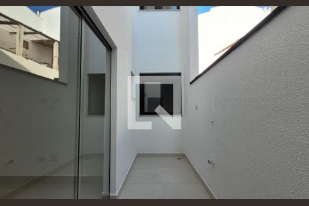 Apartamento à venda com 50m², 2 quartos e 2 vagas Apartamento à venda com 50m², 2 quartos e 2 vagasLavanderia