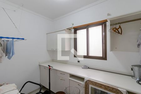 Apartamento à venda com 300m², 4 quartos e 4 vagasQuarto de Serviço 2