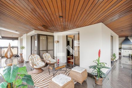 Apartamento à venda com 300m², 4 quartos e 4 vagasVaranda Gourmet