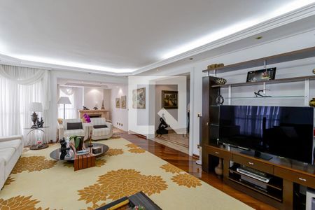 Apartamento à venda com 300m², 4 quartos e 4 vagasSala de Estar