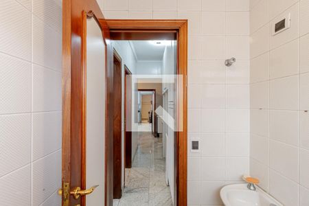 Apartamento à venda com 300m², 4 quartos e 4 vagasBanheiro de Serviço