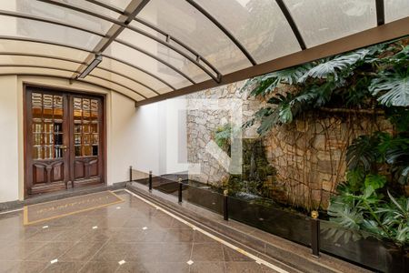 Apartamento à venda com 300m², 4 quartos e 4 vagasEntrada 