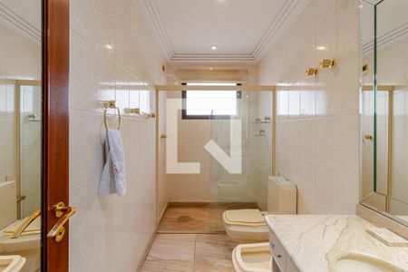 Apartamento à venda com 300m², 4 quartos e 4 vagasBanheiro da Suíte 2