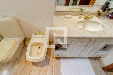 Apartamento à venda com 300m², 4 quartos e 4 vagasBanheiro da Suíte 2