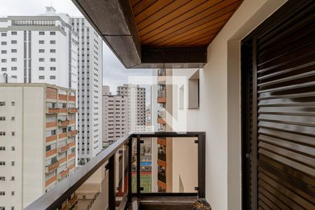 Apartamento à venda com 300m², 4 quartos e 4 vagasSacada da Suíte 2