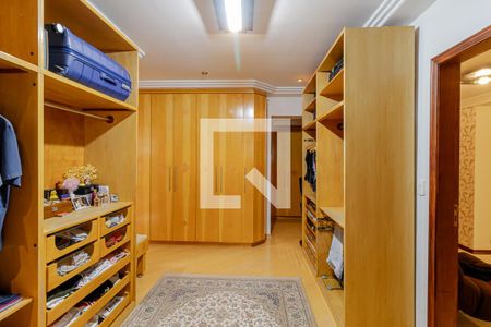 Apartamento à venda com 300m², 4 quartos e 4 vagasSuíte 2