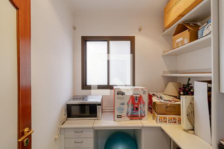 Apartamento à venda com 300m², 4 quartos e 4 vagasQuarto de Serviço 1