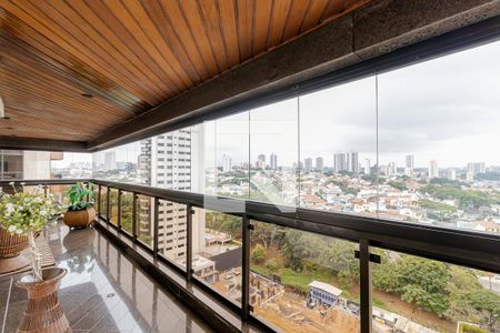 Apartamento à venda com 300m², 4 quartos e 4 vagasVaranda Gourmet