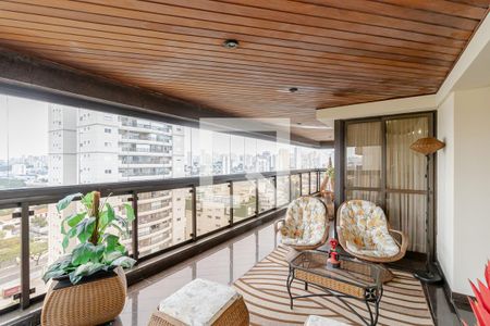 Apartamento à venda com 300m², 4 quartos e 4 vagasVaranda Gourmet